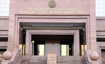 kazakhstan-tang-thue-xuat-khau-dau-tho-len-muc-80-usdthung
