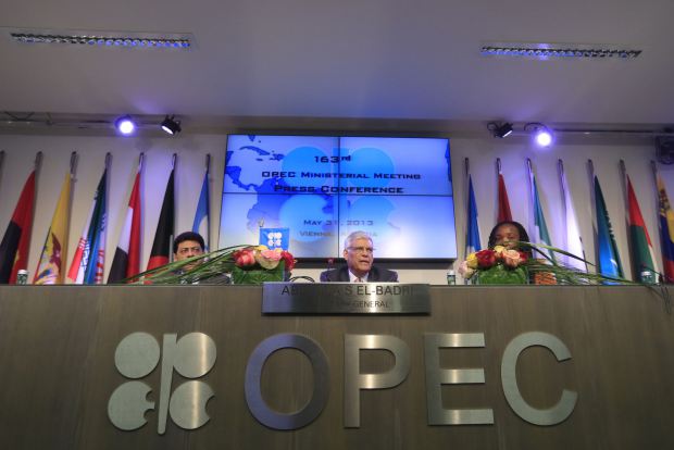 opec-nang-du-bao-nhu-cau-tieu-nam-2014