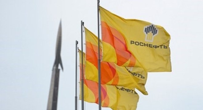 “Đại gia” dầu khí Nga ký hợp đồng “khủng” với PetroVietnam