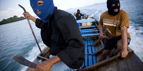 'Ninja' nào cướp tàu chở dầu trên biển Đông?
